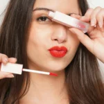 Alergia a batom: causas, sintomas e como escolher produtos seguros